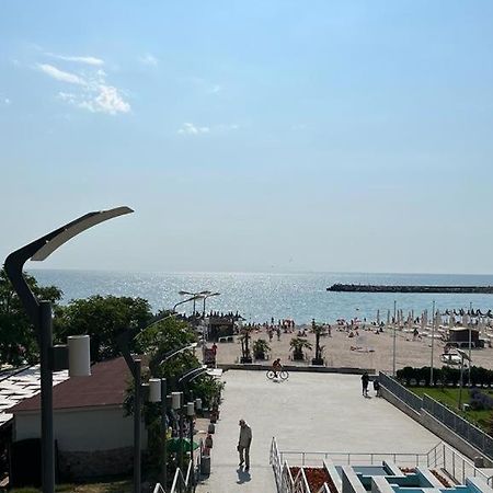 Central Apartment Mangalia Exterior foto